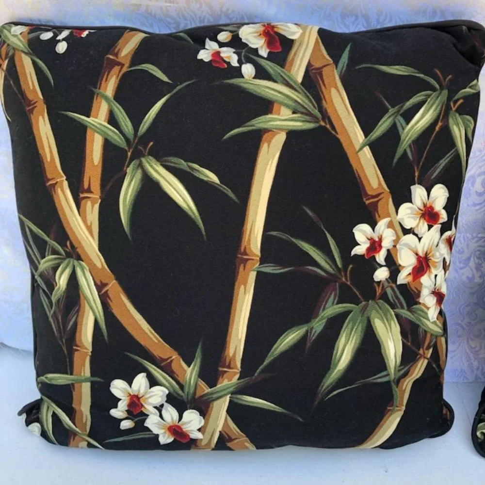 Set of 2 Bamboo Design Accent Pillows